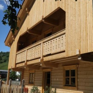 Фотография гостевого дома Schlosswirt Chalets & Apartments