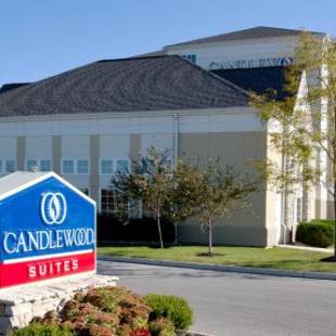 Фотографии гостиницы 
            Candlewood Suites Polaris, an IHG Hotel