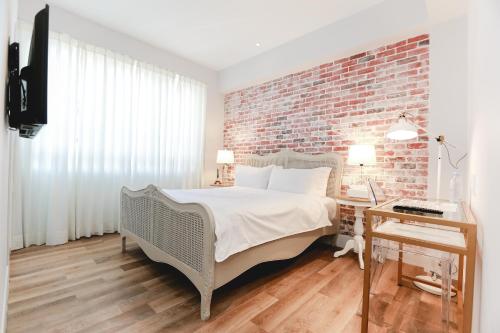 Фотография мини отеля Slow Town Hotel-Reel