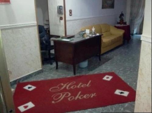 Фотографии гостиницы 
            Hotel Poker