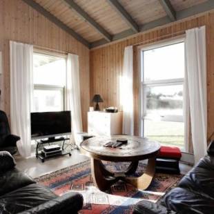 Фотографии гостевого дома 
            Holiday home Ulfborg VII