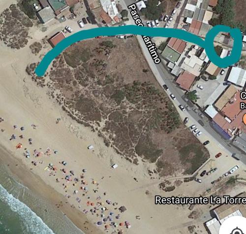 Фотографии гостевого дома 
            Casa en El Palmar (Cádiz) a 50 metros de la playa