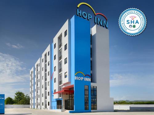 Фотографии гостиницы 
            Hop Inn Khon Kaen Mittraphap Road