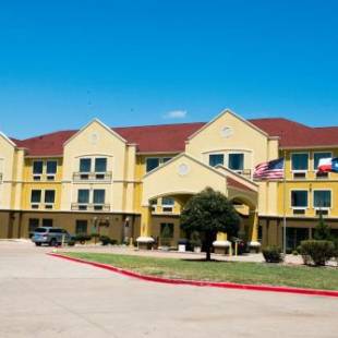 Фотографии гостиницы 
            Best Western Executive Inn Corsicana