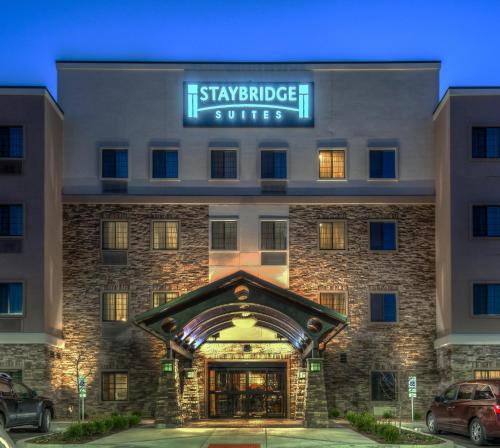 Фотография гостиницы Staybridge Suites St Louis - Westport, an IHG hotel