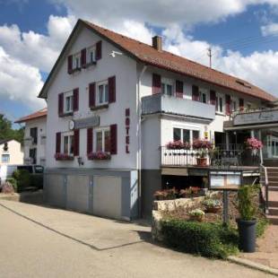 Фотографии гостиницы 
            Hotel Heuberger Hof, Wehingen