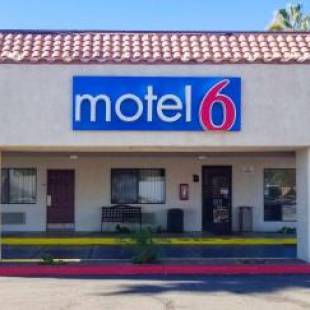 Фотографии гостиницы 
            Motel 6-Thousand Palms, CA - Rancho Mirage