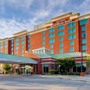 Фотографии гостиницы 
            Hilton Garden Inn Ottawa Airport