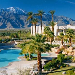 Фотографии гостиницы 
            Miracle Springs Resort and Spa