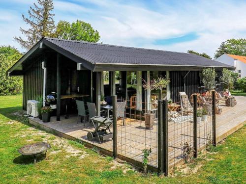 Фотография гостевого дома Holiday home Hals LXIV