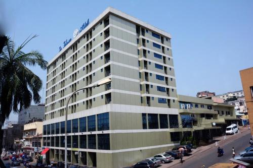 Фотографии гостиницы 
            Hotel La Falaise Yaounde