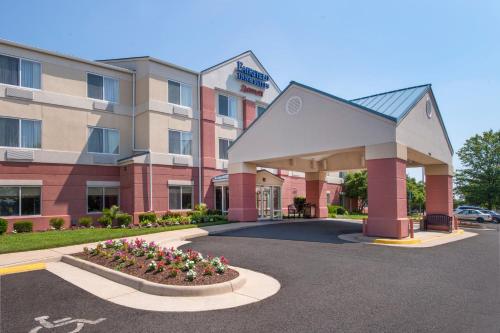 Фотография гостиницы Fairfield Inn Dulles Airport Chantilly