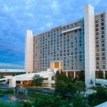 Фотография гостиницы Renaissance Schaumburg Convention Center Hotel