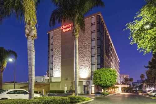 Фотография гостиницы Clarion Hotel Anaheim Resort