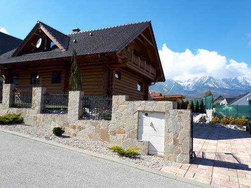 Фотография гостевого дома Zrubový dom - Moon Nová Lesná