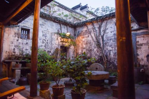 Фотография гостиницы Pig's Boutique Hotel Xidi