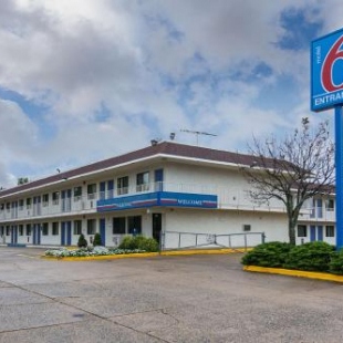 Фотография гостиницы Motel 6 Fredericksburg, Va - North