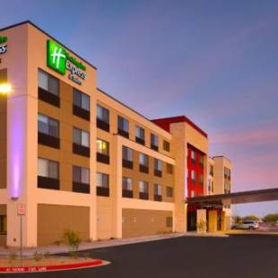 Фотографии гостиницы 
            Holiday Inn Express & Suites Phoenix West - Buckeye, an IHG Hotel