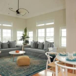 Фотографии гостиницы
The Sea Breeze Inn