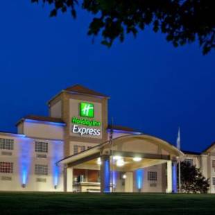 Фотографии гостиницы 
            Holiday Inn Express Murrysville - Delmont, an IHG Hotel