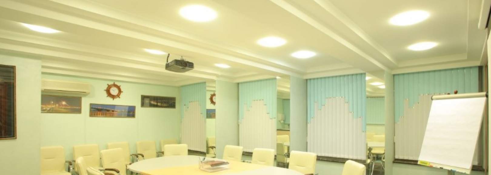 Фотография комнаты для переговоров Енисей