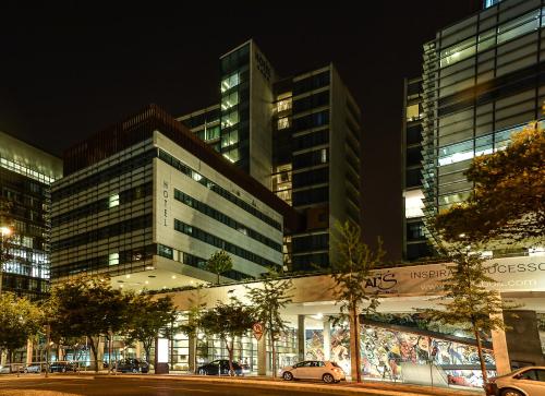 Фотография гостиницы VIP Executive Arts Hotel