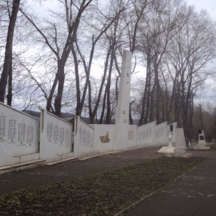 Фотография памятника Памятник Погибшим в Великой Отечественной войне