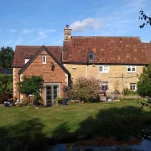 Фотографии мини отеля 
            Talbot House Lacock