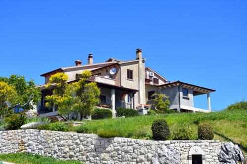 Фотография гостевого дома Apartments for families with children Presika, Labin - 11656