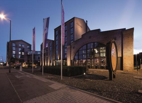 Фотография гостиницы Altes Stahlwerk Business & Lifestyle Hotel