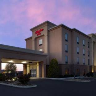 Фотографии гостиницы 
            Hampton Inn Lenoir City