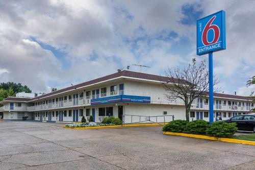 Фотографии гостиницы 
            Motel 6 Fredericksburg, Va - North