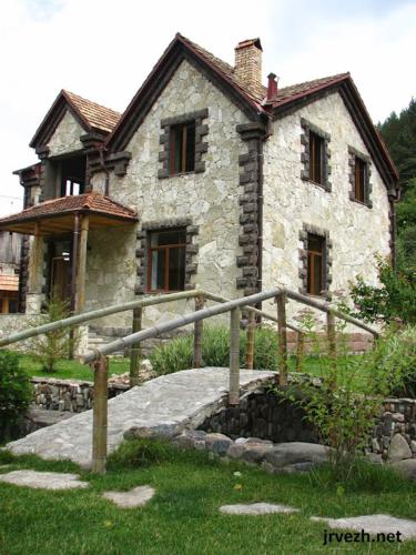 Фотографии мини отеля 
            VILLA JRVEZH