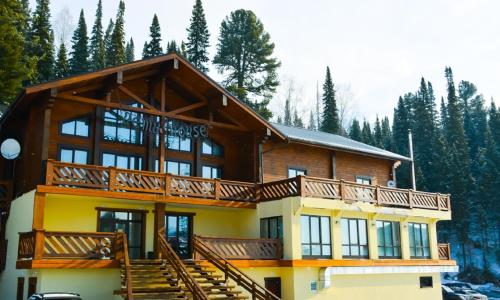 Фотография гостиницы Yeti House