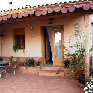 Фотография гостевого дома Appealing Cottage in Ciudad Real with Private Pool