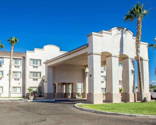 Фотографии гостиницы 
            Quality Inn & Suites Safford - Mt Graham