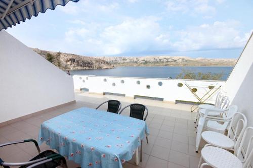 Фотография гостевого дома Apartments by the sea Metajna, Pag - 6289
