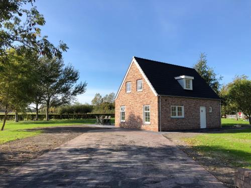 Фотография гостевого дома Vrij gelegen vakantiehuis dicht bij zee en strand