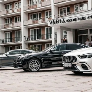 Фотография банкетного зала Коричневый зал