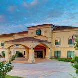 Фотография гостиницы Quality Inn & Suites - Glen Rose