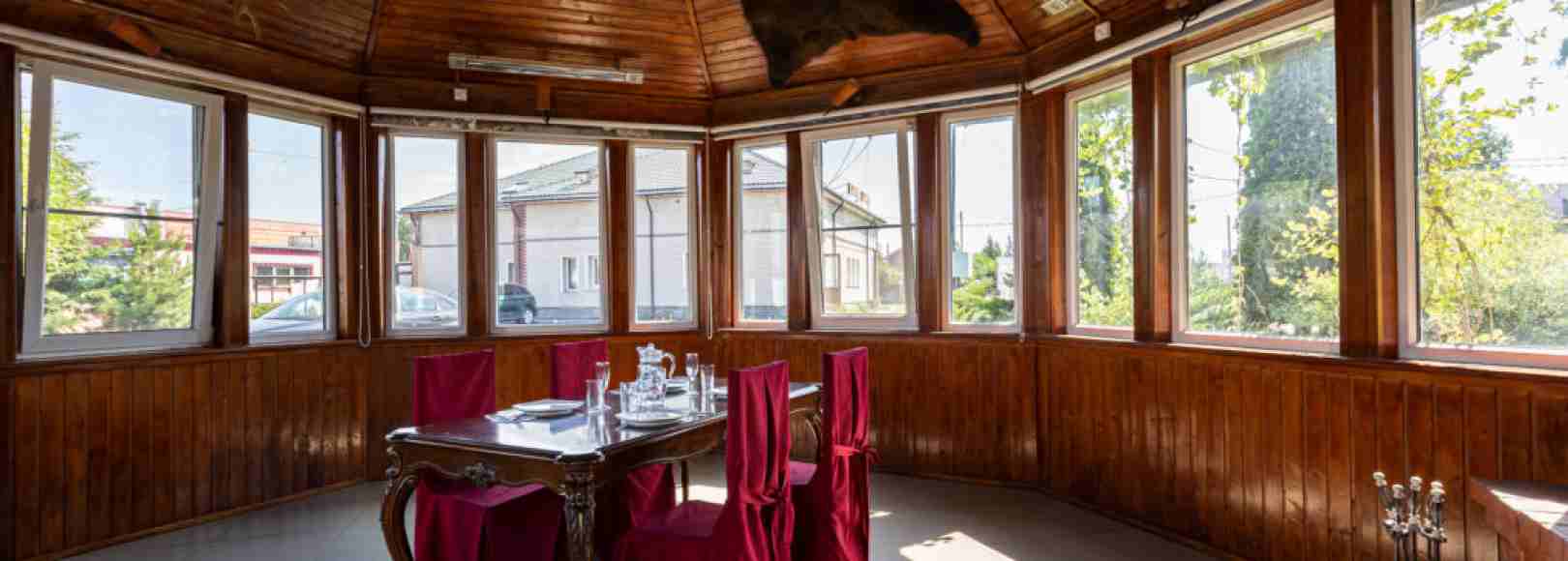 Фотография банкетного зала Охотничий