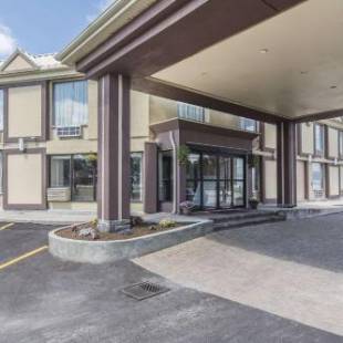 Фотографии гостиницы 
            Econo Lodge Orillia