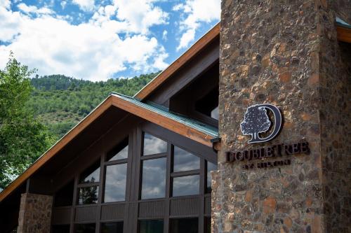 Фотография гостиницы Highline Vail - a DoubleTree by Hilton