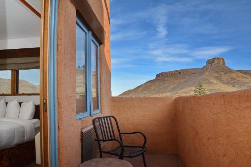 Фотография гостиницы Table Mountain Inn