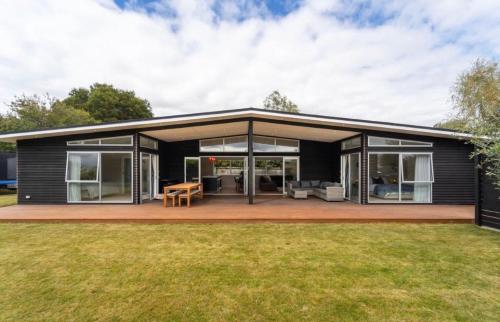 Фотография гостевого дома Wind Down on Esther