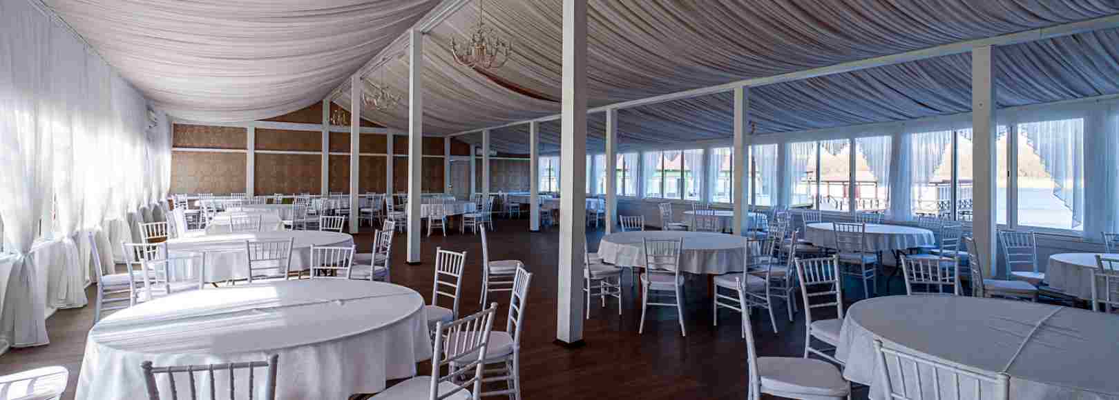 Фотография банкетного зала Летний зал