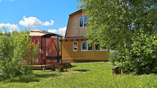 Фотография гостевого дома Таганайская-9