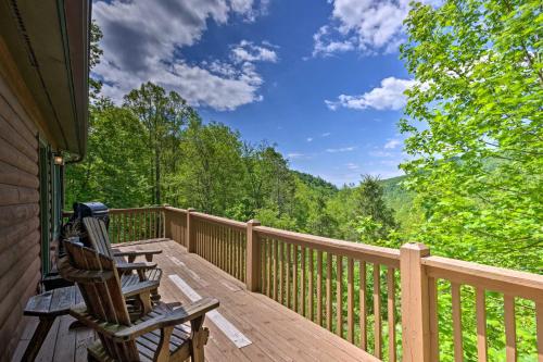 Фотографии гостевого дома 
            Secluded Lenoir Cabin 15 Mins to Blowing Rock