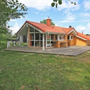 Фотография гостевого дома Three-Bedroom Holiday home in Grömitz 16