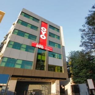 Фотография гостиницы OYO Flagship 76655 Goldhorn Hotels Mehdipatnam